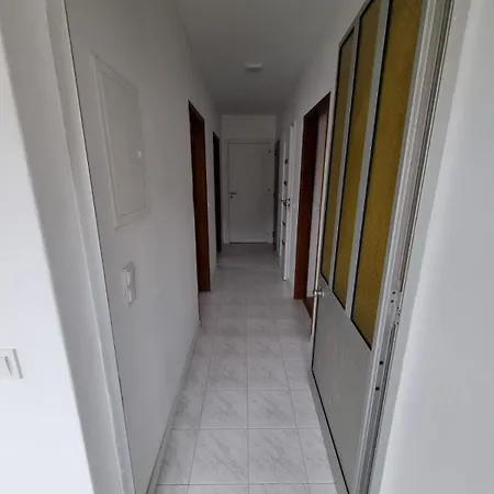 Sunrise Valley Apartament *